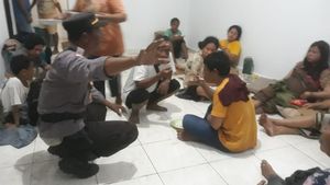 Potret Korban Selamat Kapal Terbakar di Perairan NTT