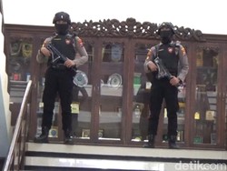 KPK Geledah Kantor Pemkab Bangkalan