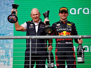 Verstappen Habis-habisan di AS, Buahkan Gelar Juara Konstruktor