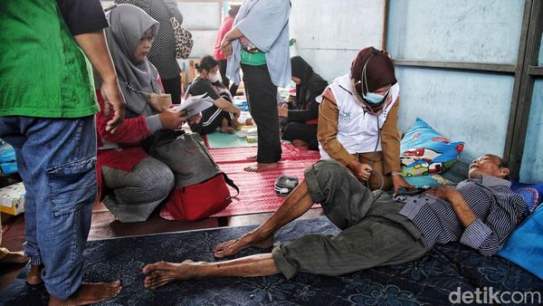 Warga Korban Kebakaran Pademangan Mengungsi, Begini Kondisinya