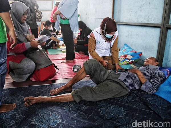 Warga Korban Kebakaran Pademangan Mengungsi, Begini Kondisinya