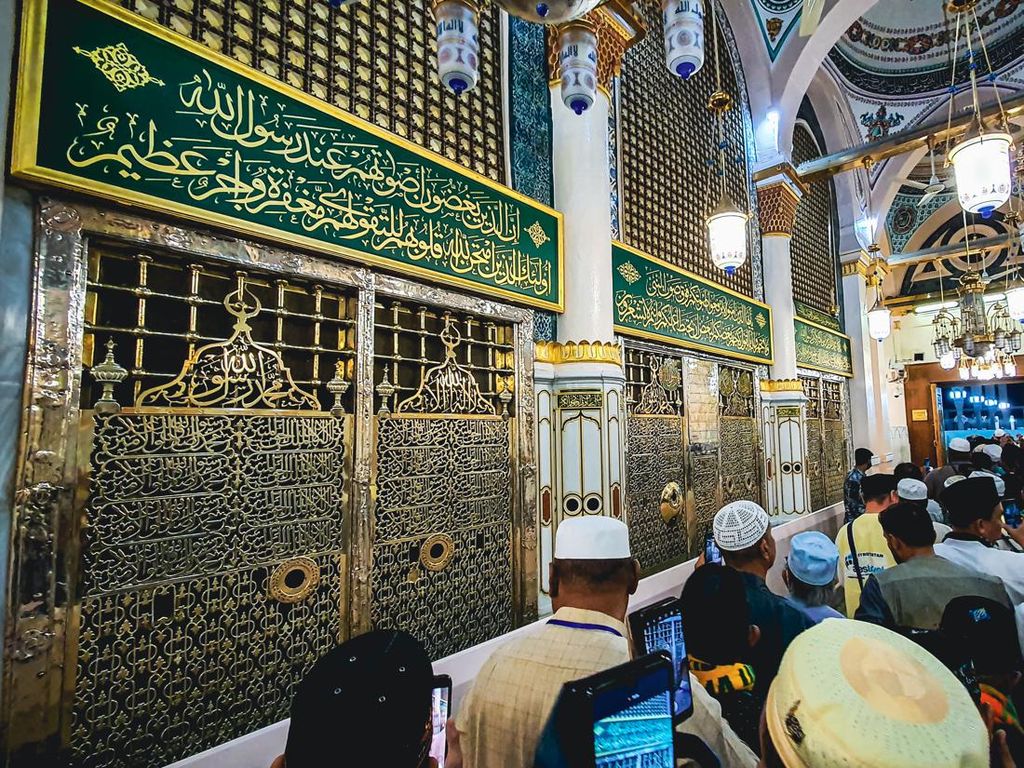 Makam Nabi Muhammad SAW, Dulunya Kamar Sayyidah Aisyah
