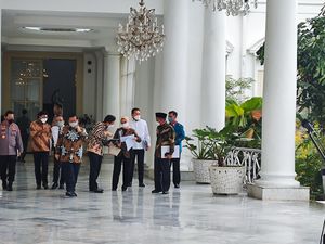 Jokowi Kumpulkan Menkes-Kapolri, Bahas Kasus Gagal Ginjal Akut Jokowi Kumpulkan Menkes-Kapolri, Bahas Kasus Gagal Ginjal Akut