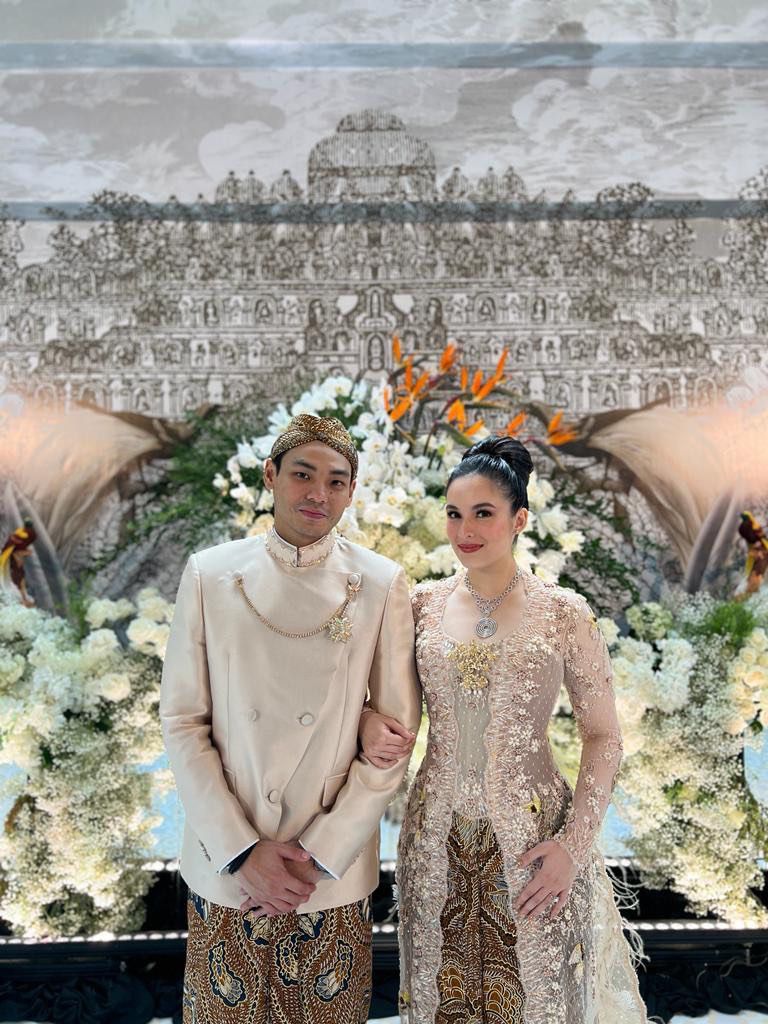 Momen Lamaran Chelsea Islan dan Rob Clinton Cardinal Momen Lamaran Chelsea Islan dan Rob Clinton Cardinal