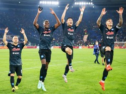 11 Kemenangan Beruntun, Napoli Wow...