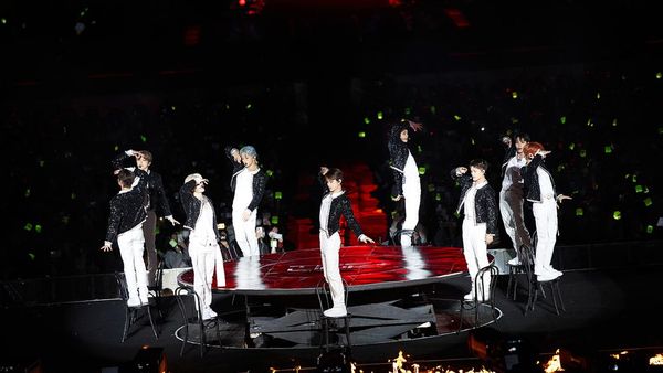 Potret Keseruan Konser NCT 127 di Seoul, Ditonton 120 Ribu Orang