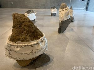 Melihat Mistis Jawa dalam Djinn Diplomacy Solo Art Exhibition di Surabaya