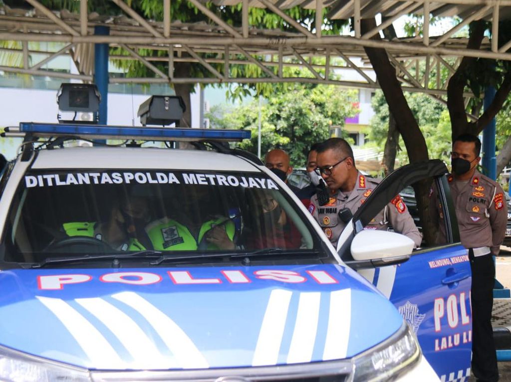 Besok, 11 Mobil Polisi Akan Susuri Jalan DKI untuk Uji Coba E-TLE Mobile