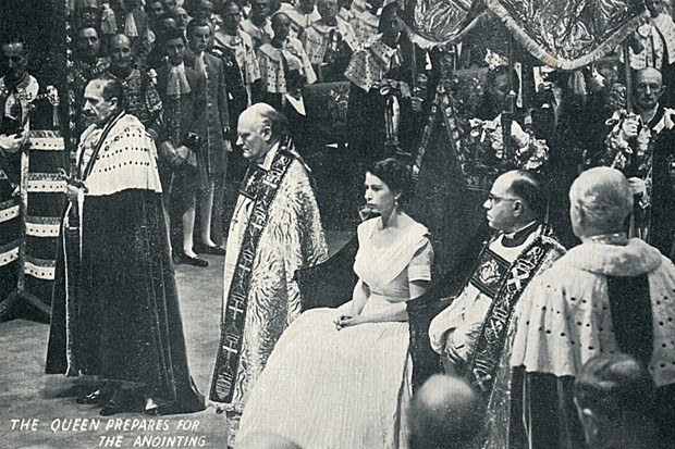 Ratu dengan colobium sindonis/ Foto pinterest.com Ratu dengan colobium sindonis/ Foto pinterest.com