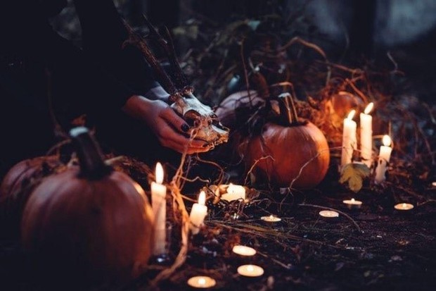 Tradisi unik Halloween di Irlandia di kenal dengan Samhain