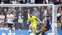 Meski bermain agresif sejak menit awal, Tottenham kesulitan menjebol pertahanan Newcastle. Yang ada gawang Tottenham malah bobol di menit ke-30 karena gol Callum Wilson. Getty Images/Julian Finney