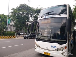 Asyik Juga Keliling Jakarta dengan Bus Tingkat, Gratis Pula