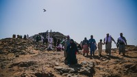 Kisah Nusaibah binti Kaab, Pasukan Perang Wanita Sang Perisai Rasulullah