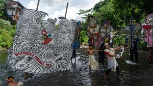 Aksi Peduli Sungai Lewat Pentas Wayang di Sungai Code Yogyakarta