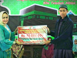 Bupati Tulang Bawang Beri Hibah Ratusan Juta untuk Masjid-Lembaga Adat Bupati Tulang Bawang Beri Hibah Ratusan Juta untuk Masjid-Lembaga Adat