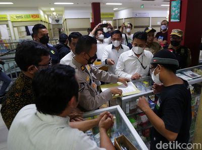 Dinkes Sidak Apotek di Kota Bekasi