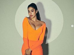 Janhvi Kapoor Sebut Bintang Bollywood Muda Bayar Produser untuk Tampil di Film
