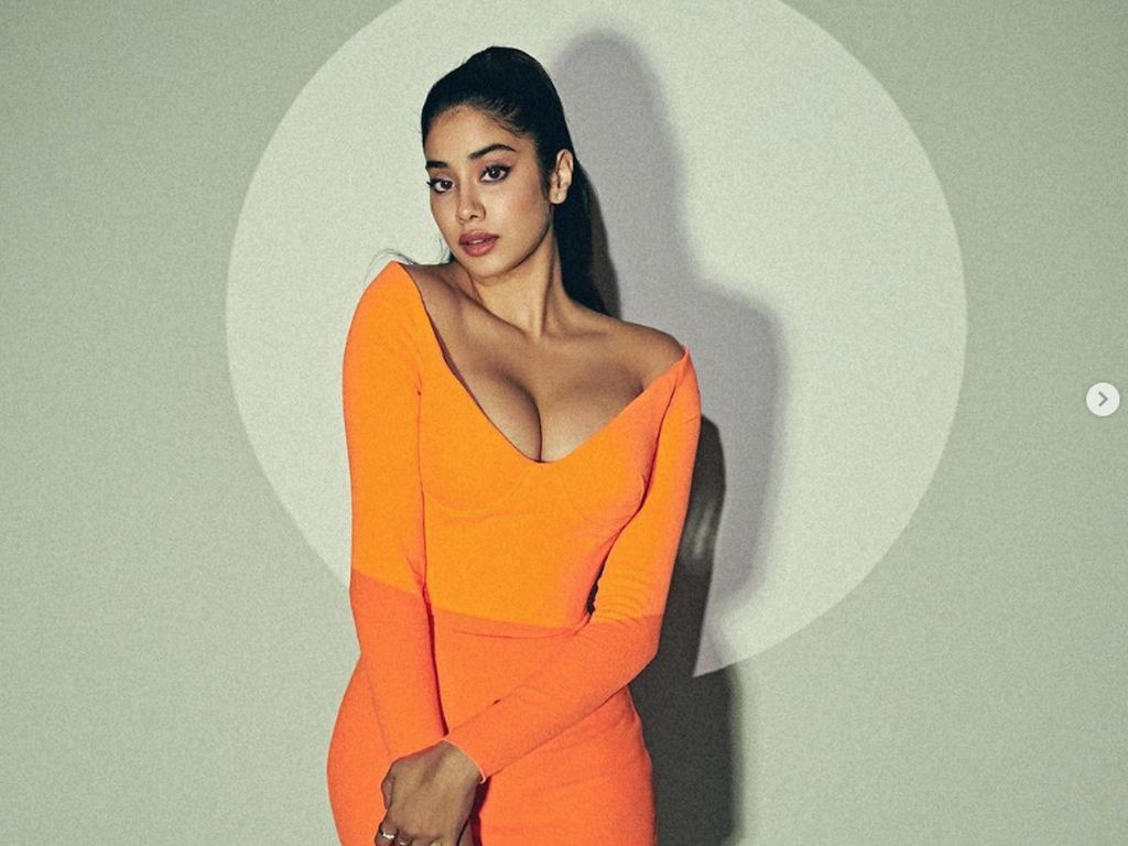 Janhvi Kapoor Sebut Bintang Bollywood Muda Bayar Produser untuk Tampil di Film Janhvi Kapoor Sebut Bintang Bollywood Muda Bayar Produser untuk Tampil di Film