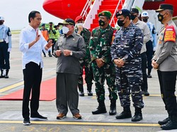 Jokowi Tak di Istana Saat Ada Wanita Todongkan Pistol ke Paspampres