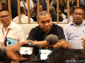 Peringatan Pihak Lukas Enembe Agar KPK Tak Lakukan Upaya Paksa di Jayapura Peringatan Pihak Lukas Enembe Agar KPK Tak Lakukan Upaya Paksa di Jayapura