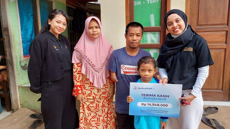 Kabar Bahagia Halil, Atlet Renang Disabilitas Dapat Motor dan Pekerjaan Baru