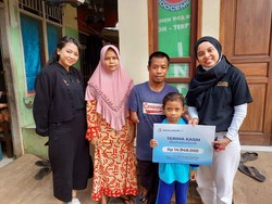 Kabar Bahagia Halil, Atlet Renang Disabilitas Dapat Motor dan Pekerjaan Baru