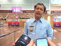 WN Kanada yang Acungkan Pisau di Jalanan Bali Segera Dideportasi!