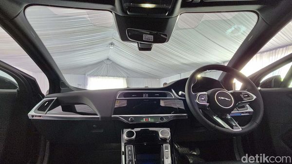Melihat Lebih Detail SUV Listrik Jaguar I-Pace