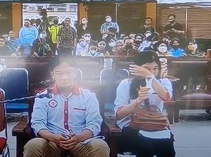 Yosua Tiba-tiba Hubungi Vera Tengah Malam Sebelum Dibunuh, Bahas Apa? Yosua Tiba-tiba Hubungi Vera Tengah Malam Sebelum Dibunuh, Bahas Apa?