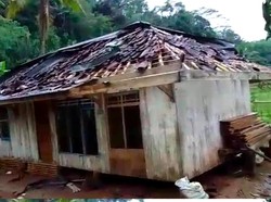 6 Rumah di Cianjur Rusak Usai Disapu Puting Beliung