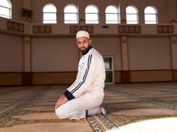 Время молитвы в исламе. Во сколько молятся мусульмане в Турции. Храм в Индии где могут молиться только мусульмане.