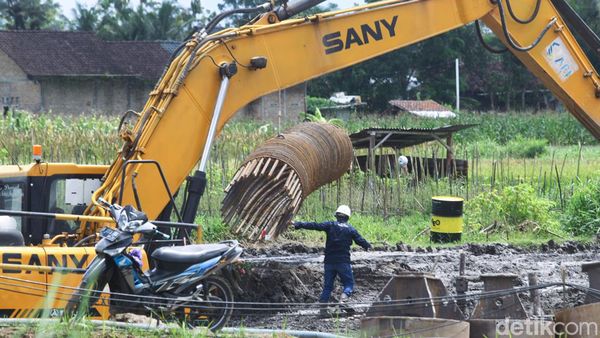 Potret Pembangunan Jalan Tol Jogja-Bawen