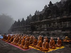 25 Caption Hari Raya Waisak 2023 untuk Diunggah ke Medsosmu