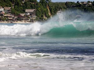 25 Pantai di Bali yang Bagus untuk Liburan