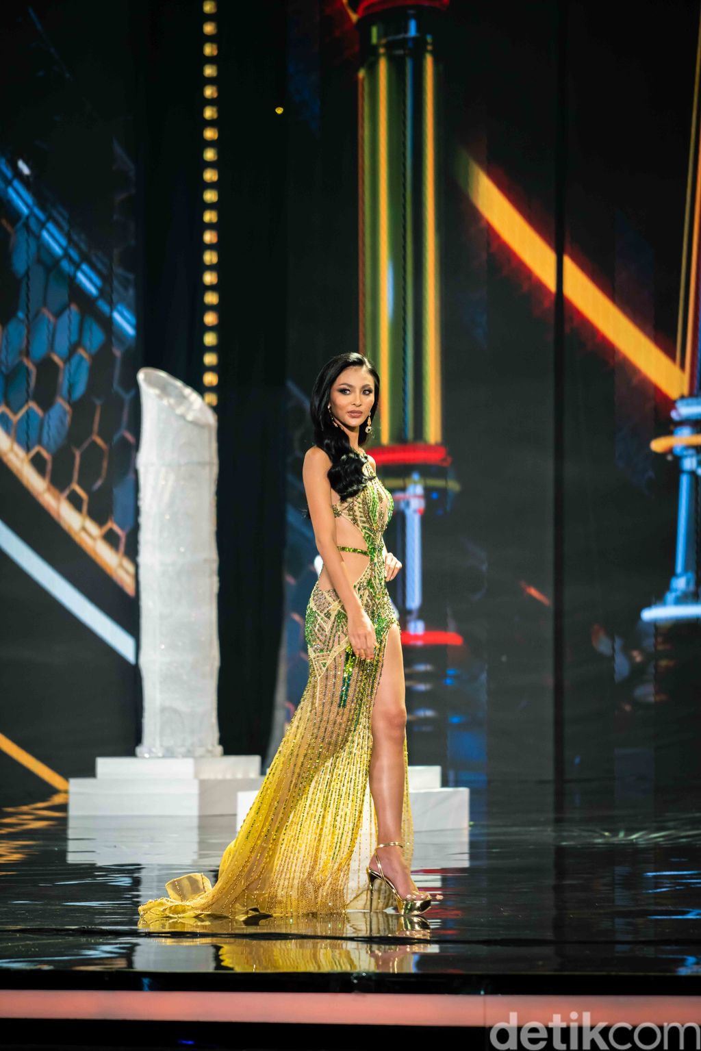 Andina Julie di Miss Grand International 2022 Andina Julie di Miss Grand International 2022
