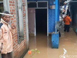 Banjir Terjang Tasikmalaya, Ratusan Rumah Terendam-Jalan Terputus