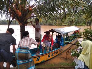 Cerita Warga Tak Bisa Makamkan Jenazah gegara TPU Kebanjiran