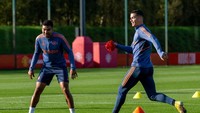 Salah satu momen Ronaldo saat berlatih bersama skuad utama MU, Selasa (25/10). Foto: Manchester United via Getty Imag/Ash Donelon