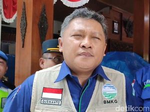 77,5% Wilayah Jatim Masuk Musim Hujan, Cuaca Esktrem Masih Mengancam 77,5% Wilayah Jatim Masuk Musim Hujan, Cuaca Esktrem Masih Mengancam