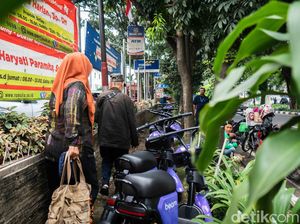 Duh... Sepeda Listrik di Jl Pajajaran Bogor Bikin Sempit Jalur Pedestrian