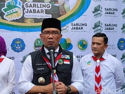 Ridwan Kamil Minta Guru Jangan Hanya Ajarkan Ilmu
