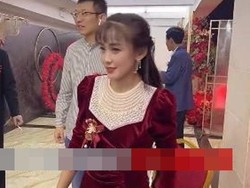 Viral Ibu Mertua Awet Muda Sampai Dikira Pengantin di Hari Pernikahan Menantu