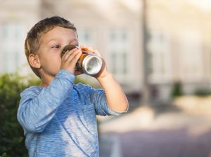 Ini Alasan Kenapa Anak Kecil Tak Boleh Diberi Minuman Kopi