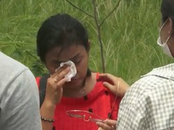 Tangis Istri dari PNS Semarang yang Dibakar: Pak Jokowi, Tolong Kami!