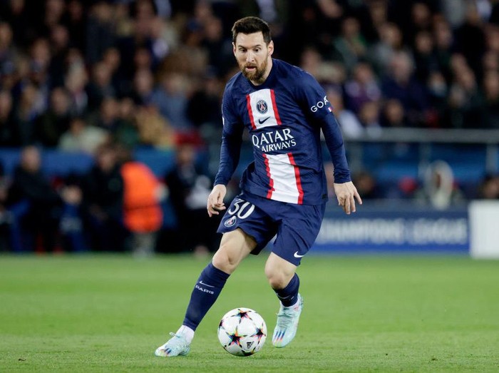 PARIS, FRANCE - OCTOBER 25: Lionel Messi of Paris Saint-Germain celebrates after scoring opening goal during the UEFA Champions League group H match between Paris Saint-Germain and Maccabi Haifa FC at Parc des Princes on October 25, 2022 in Paris, France. (Photo by Sebastian Frej/MB Media/Getty Images)