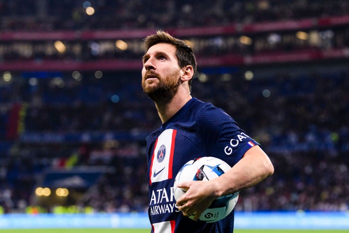 PARIS, FRANCE - OCTOBER 25: Lionel Messi of Paris Saint-Germain celebrates after scoring opening goal during the UEFA Champions League group H match between Paris Saint-Germain and Maccabi Haifa FC at Parc des Princes on October 25, 2022 in Paris, France. (Photo by Sebastian Frej/MB Media/Getty Images)
