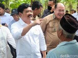 Saat Hadi Tjahjanto Kunjungi Kebun Pisang di Sukabumi