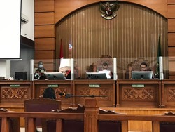 Sidang Putusan Sela Putri Candrawathi Dimulai