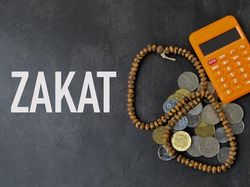 Hukum Mengeluarkan Zakat, Bagaimana Kalau Tak Mampu?