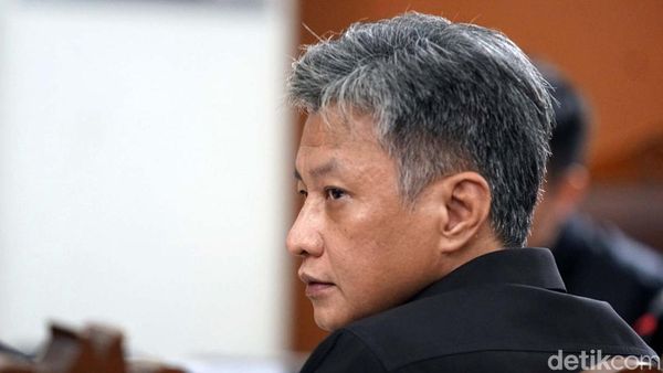Brigjen Hendra-Kombes Agus Jalani Sidang Obstruction of Justice Kasus Yosua